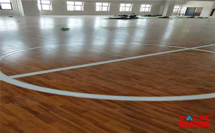 成都企口篮球场地板施工工艺
