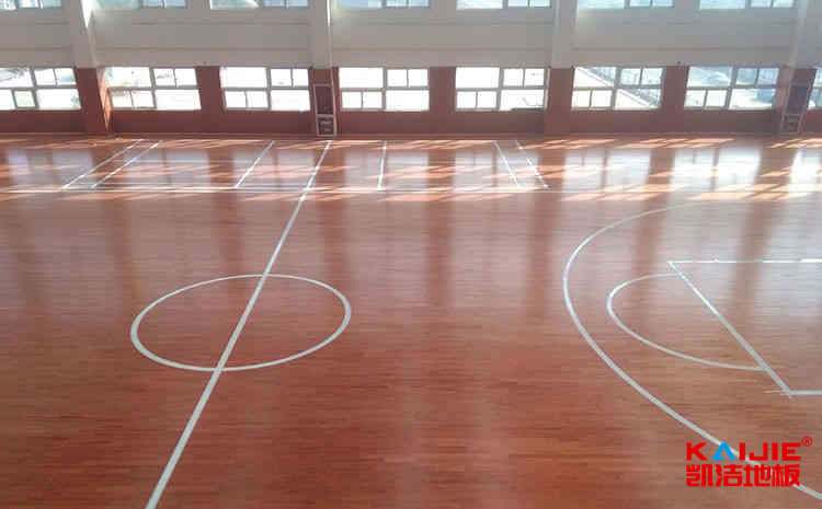 场馆篮球场地板保养